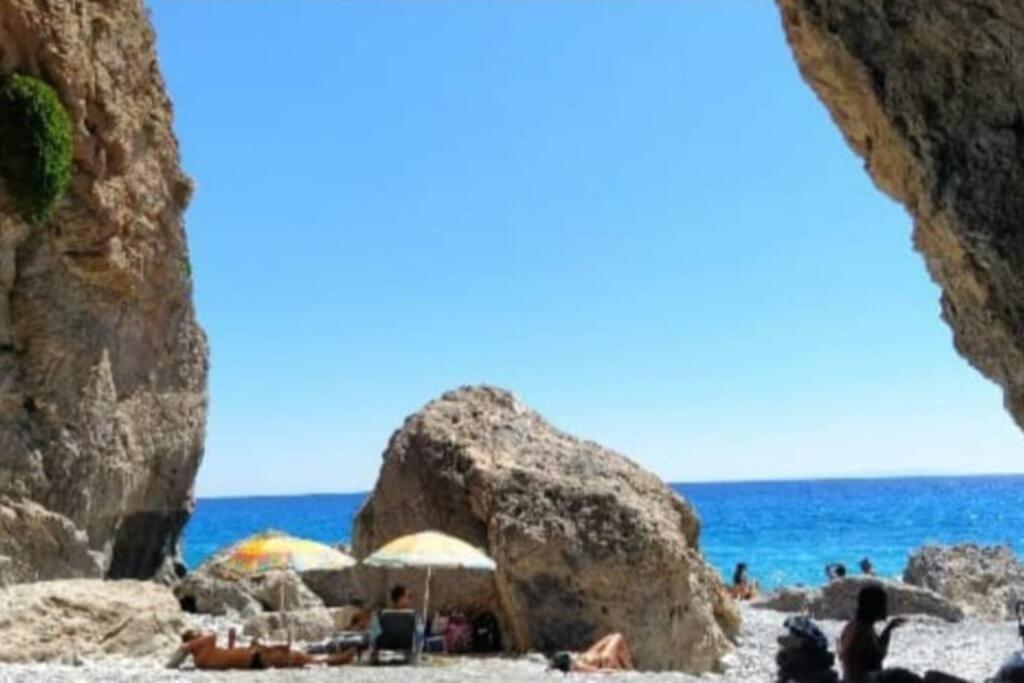 Traditional Villa With Pool In Sfakia Imbros Екстер'єр фото