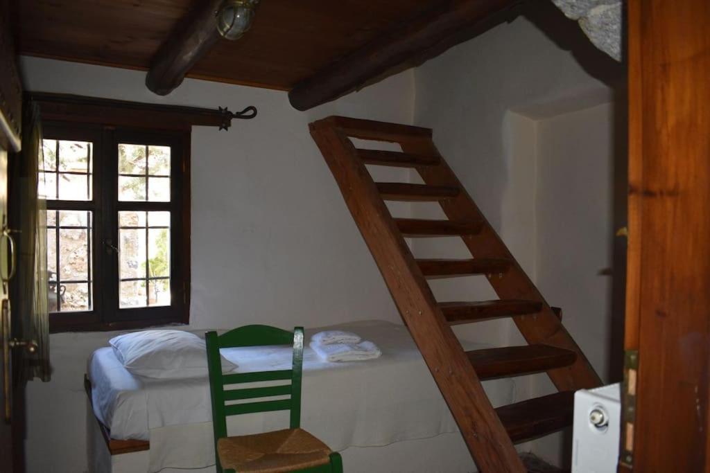 Traditional Villa With Pool In Sfakia Imbros Екстер'єр фото