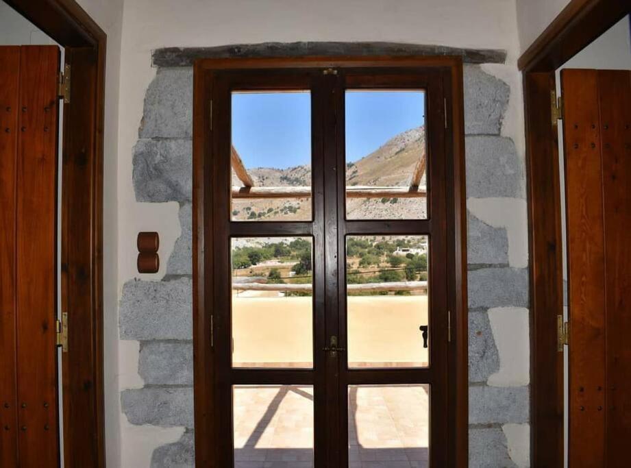 Traditional Villa With Pool In Sfakia Imbros Екстер'єр фото