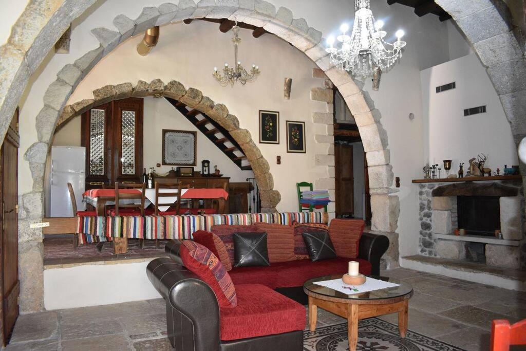 Traditional Villa With Pool In Sfakia Imbros Екстер'єр фото